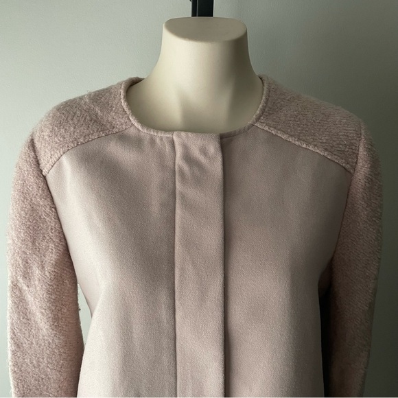 Cupcakes and Cashmere Light Blush Pink Overcoat Long Coat Sise Medium - Picture 2 of 11